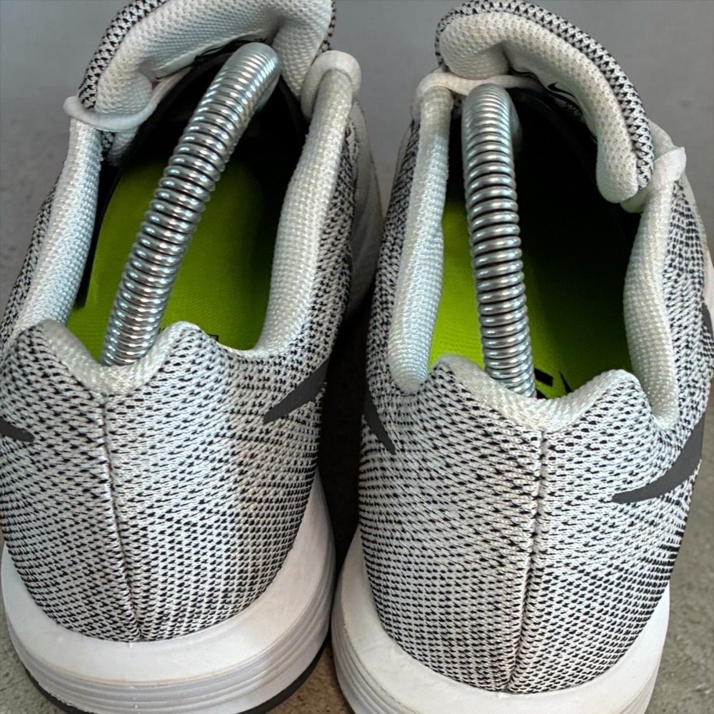 Nike Zoom Vomero 10 Womens Running Shoes White Black 717441-100 Size 9 - Picture 2 of 16